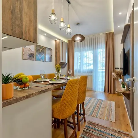 公寓 Mvsuite 26 - Luna 兹拉蒂博尔